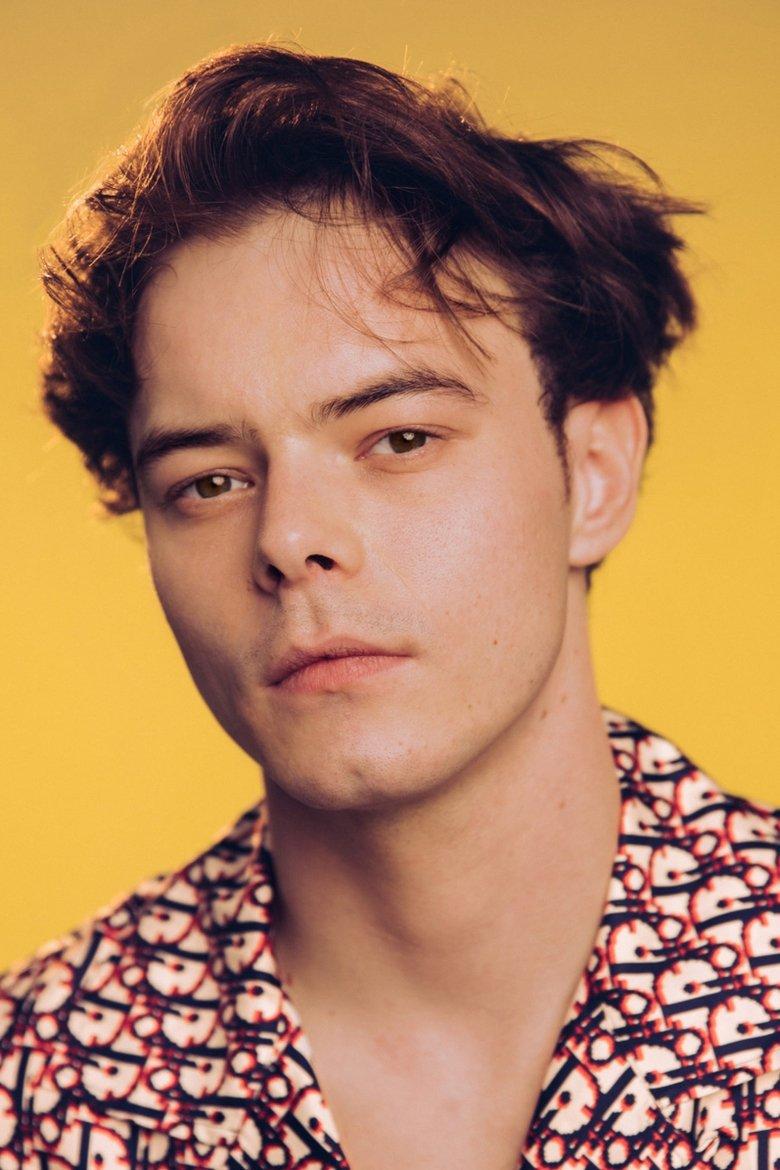 Who is Charlie Heaton?: Biography, Career, Net Worth & Personal Life