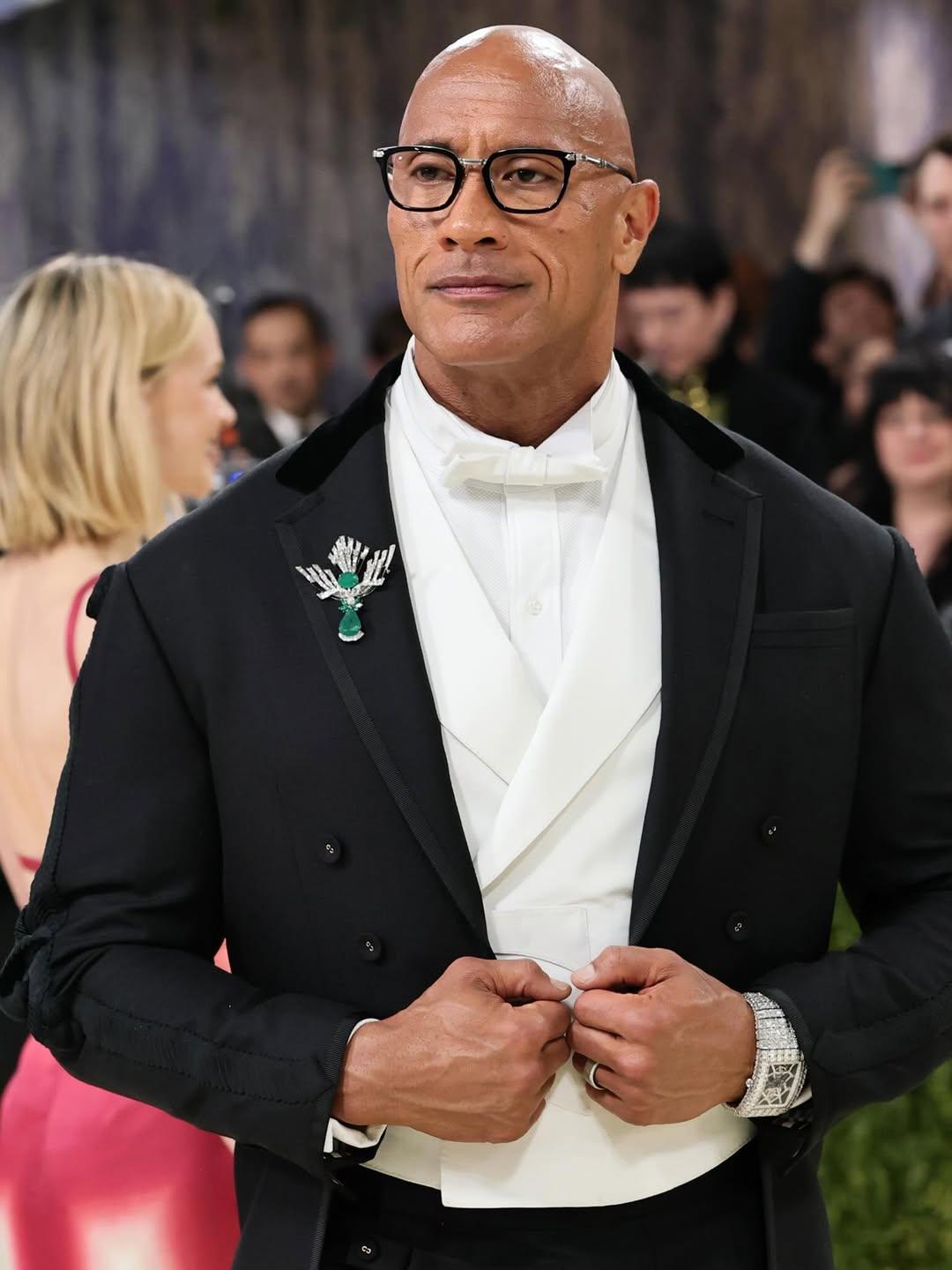 Dwayne Johnson: Biography, Career, Net Worth & Personal Life