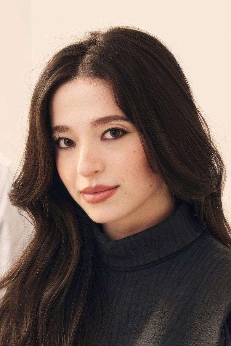Who is Mikey Madison?: Biography, Career, Net Worth & Personal Life